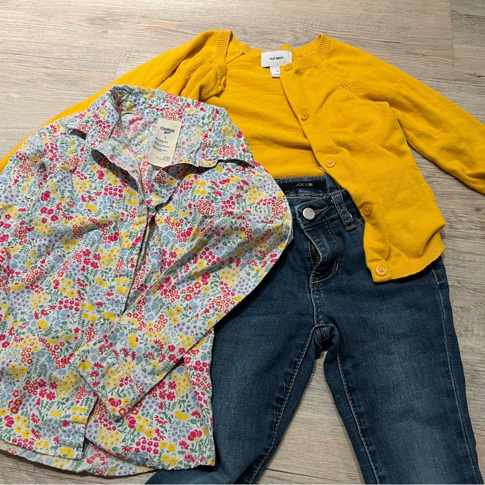 Kids outfit set, Joe’s jeans, Oshkosh shirt and Old Navy sweater, size 5T